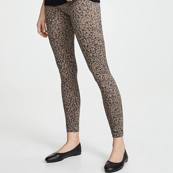 Spanx ‘Look At Me Now’ Seamless Leggings Mini Leopard in Size Small - Picture 2 of 13